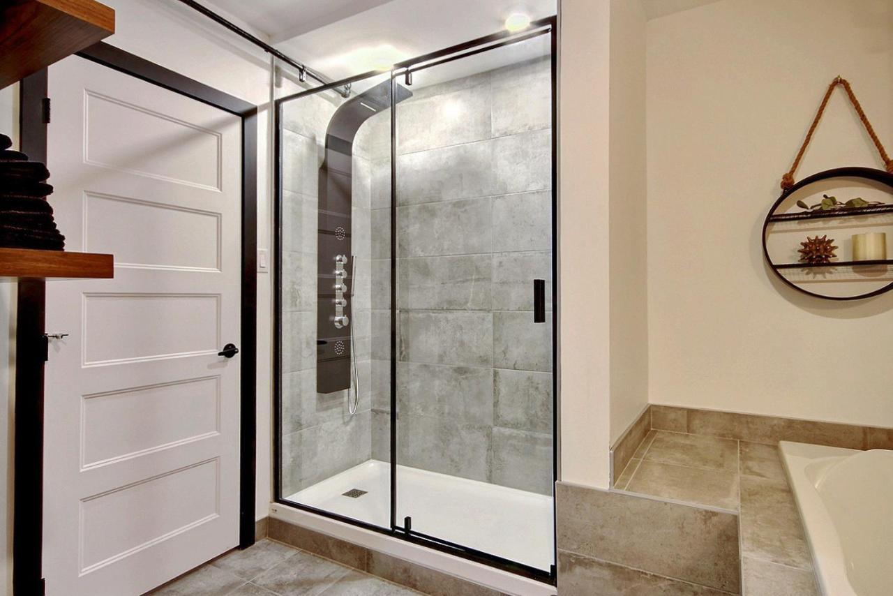 Le Gentleman // Downtown Spacious Condo Квебек Экстерьер фото